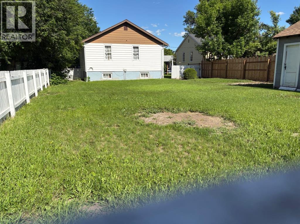 812 6 Street S, Lethbridge, Alberta  T1J 2E8 - Photo 8 - A2305318