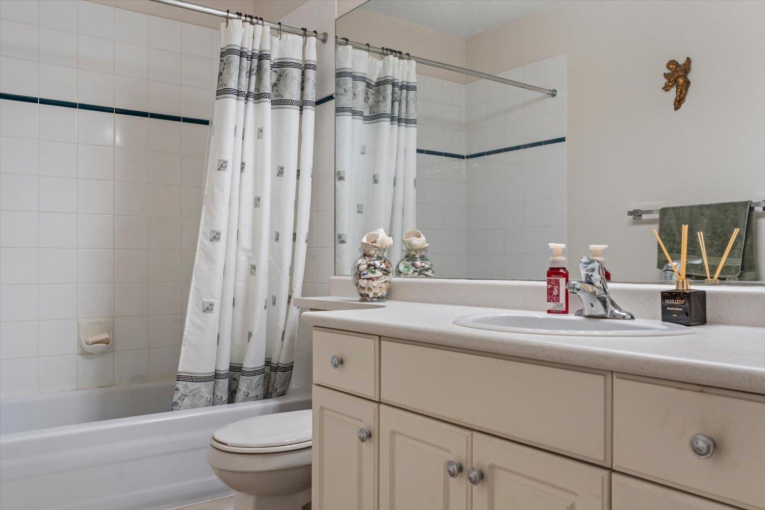 404 33708 King Road, Abbotsford, British Columbia  V2S 8C6 - Photo 22 - R3137761