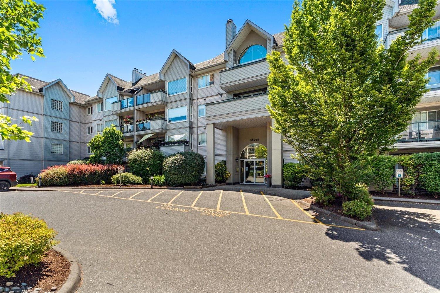 404 33708 King Road, Abbotsford, British Columbia  V2S 8C6 - Photo 2 - R3137761