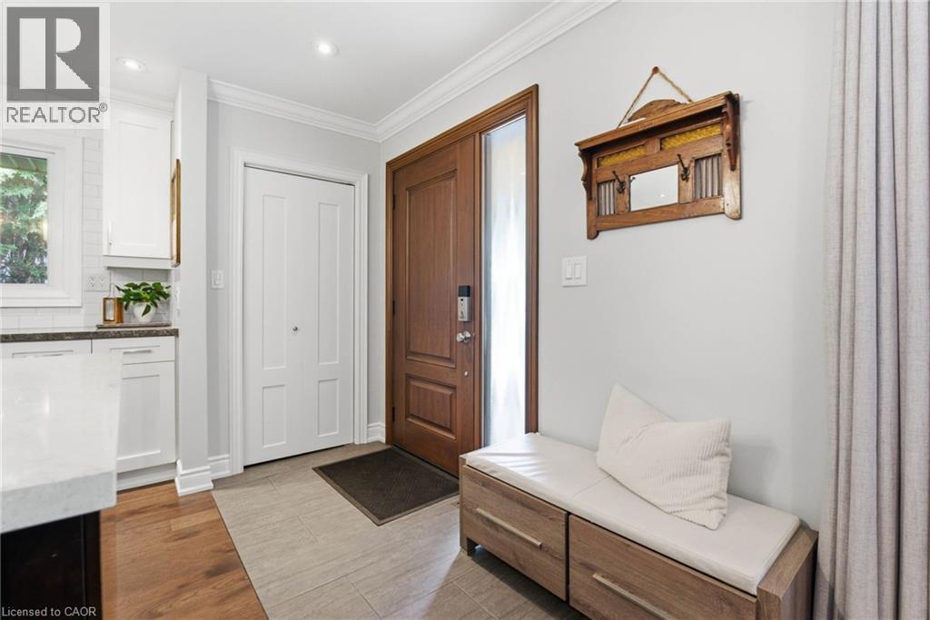 5203 Cedarbrook Crescent, Burlington, Ontario  L7L 3P9 - Photo 7 - 40840923