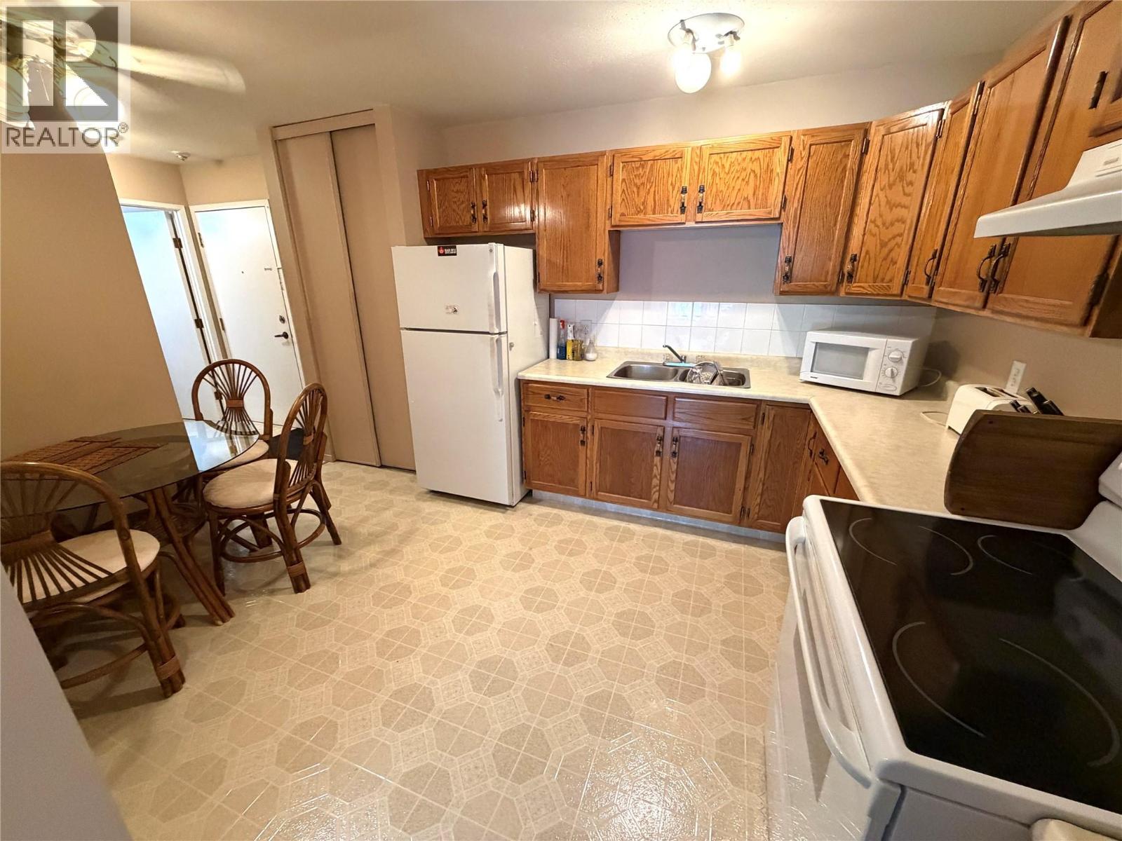 1286 Ponderosa Drive Unit# 316, Sparwood, British Columbia  V0B 2G2 - Photo 3 - 10391815