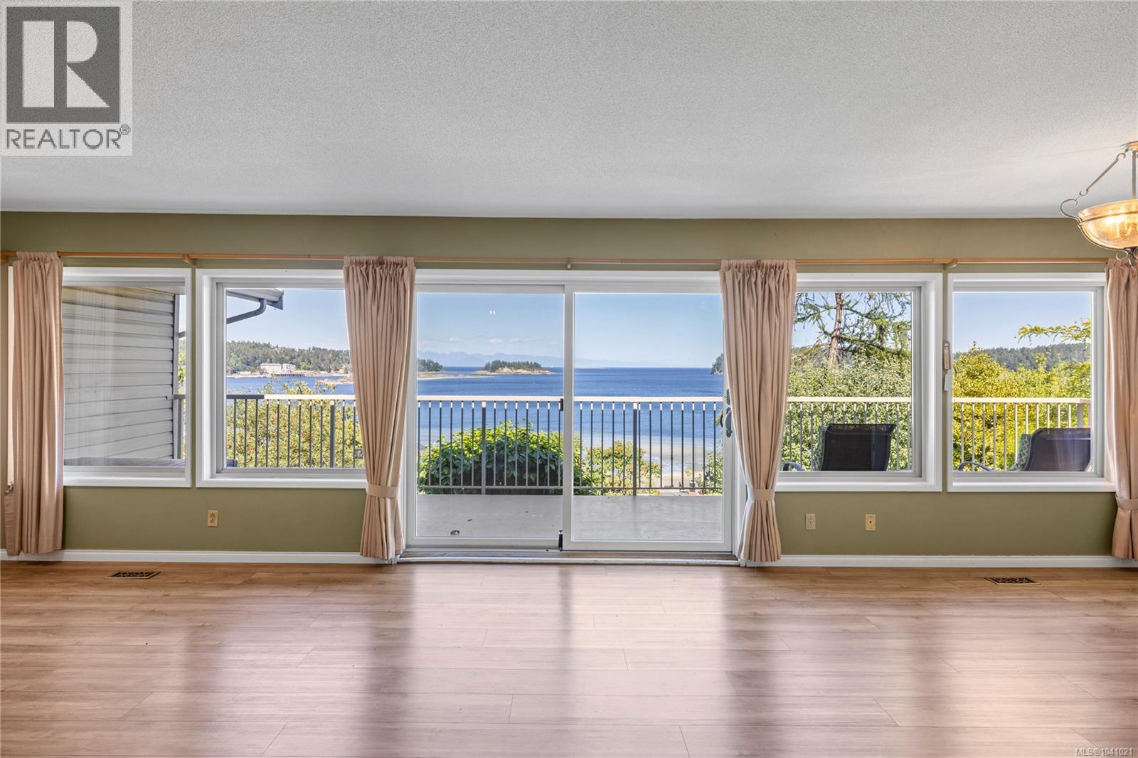 2640 Departure Bay Rd, Nanaimo, British Columbia V9S 3W5 - Photo 10 - 1041021