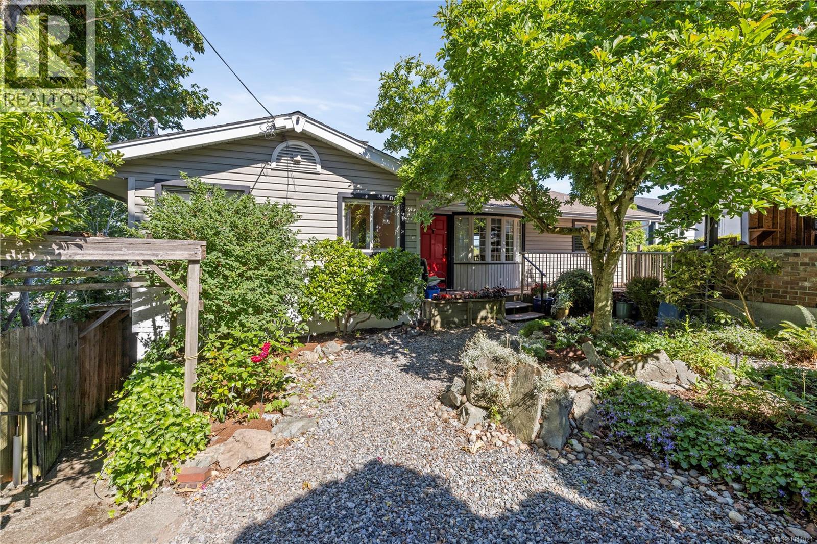 2640 Departure Bay Rd, Nanaimo, British Columbia V9S 3W5 - Photo 5 - 1041021
