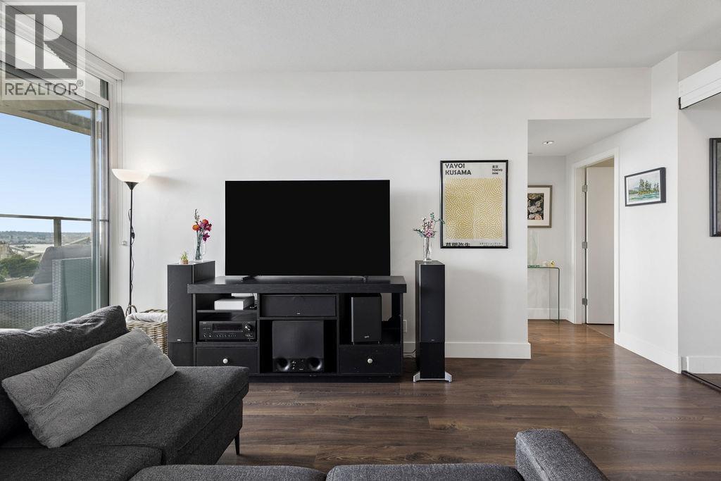 2303 1550 Fern Street, North Vancouver, British Columbia V7J 0A9 - Photo 7 - R3138224