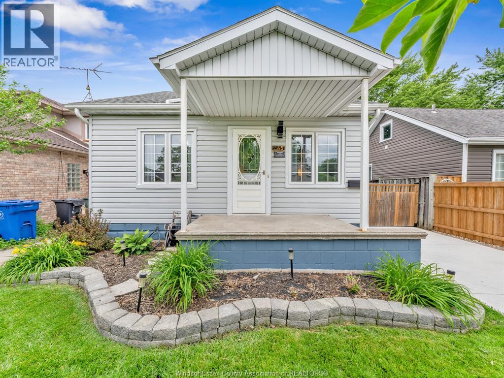 345 FRANK AVENUE, Windsor, Ontario