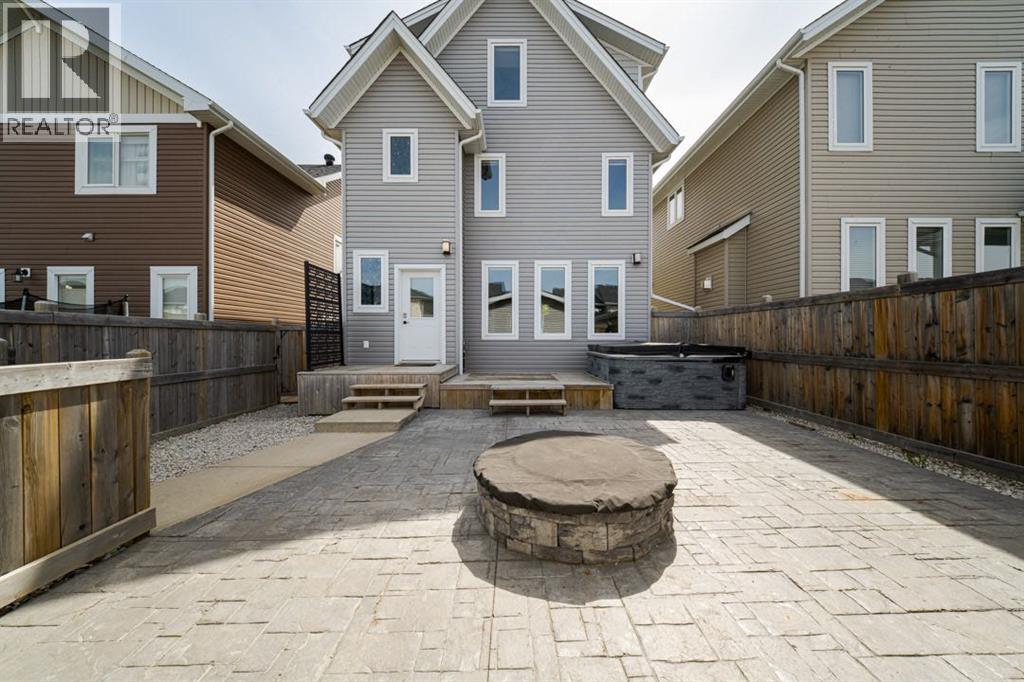 132 Comeau Crescent, Fort Mcmurray, Alberta T9K 0Z8 - Photo 2 - A2303601
