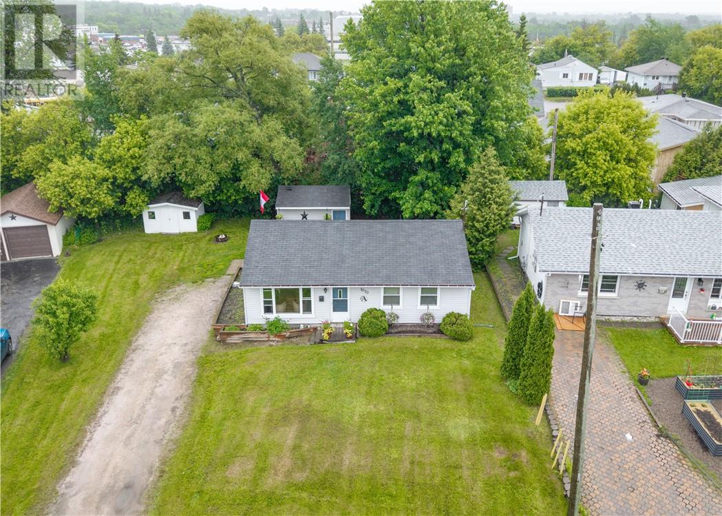1070 Crescent Park Road, Sudbury, Ontario  P3A 2V3 - Photo 3 - 2128691