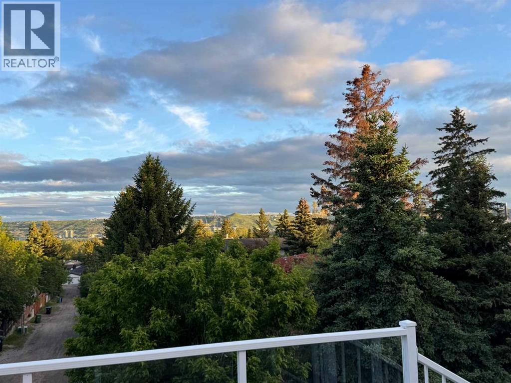 7715 67 Avenue NW, Calgary, Alberta  T3B 4P2 - Photo 2 - A2308873