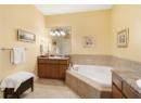 2213 Waddington Court Unit# 20, Kelowna, BC V1V 2M8