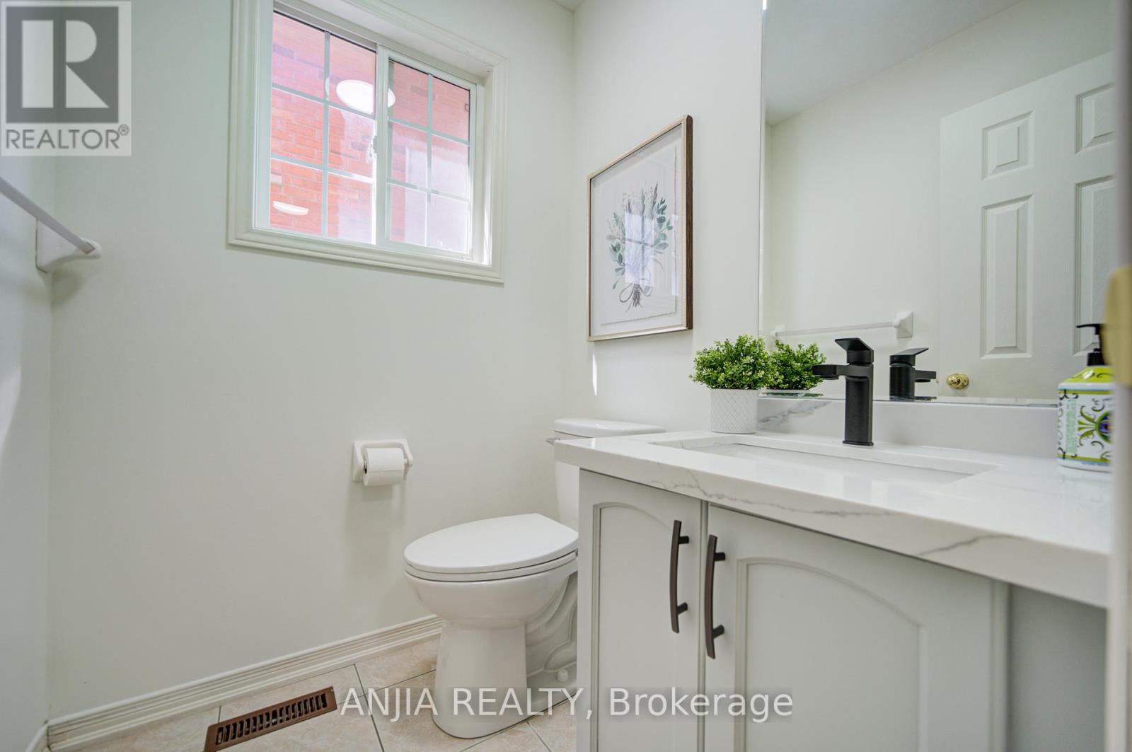 281 Mingay Avenue, Markham, Ontario  L6E 1T5 - Photo 16 - N13474036