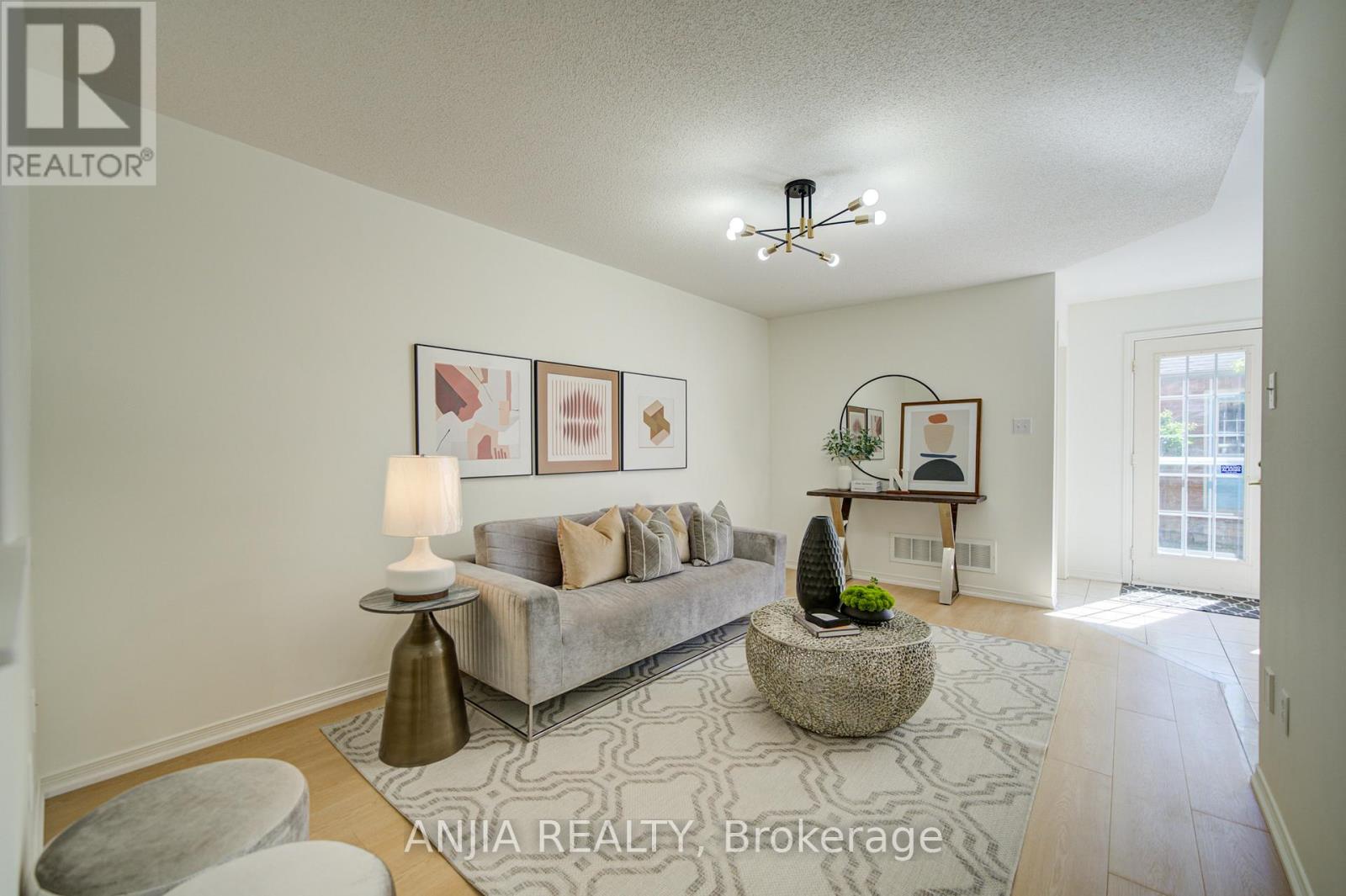 281 Mingay Avenue, Markham, Ontario  L6E 1T5 - Photo 17 - N13474036