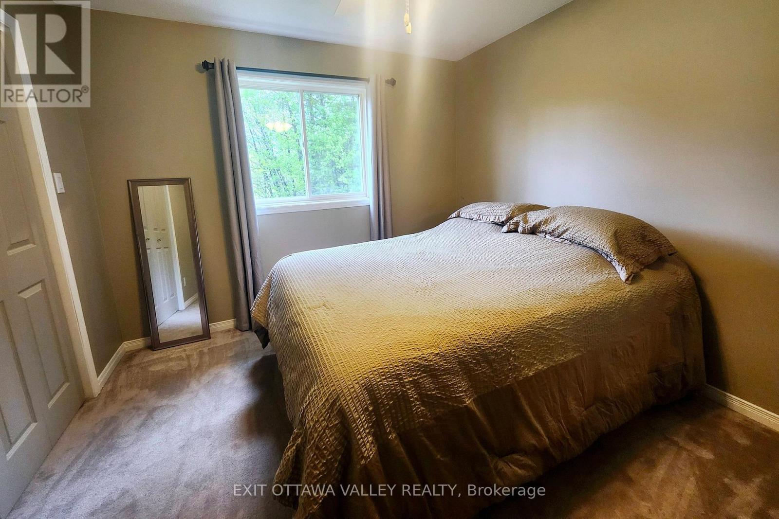 2943 B Line Road, Laurentian Valley, Ontario  K8A 6W6 - Photo 20 - X13172522