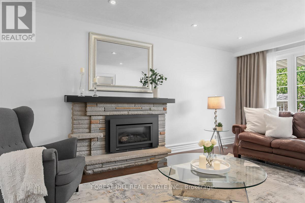 46 Viamede Crescent, Toronto, Ontario  M2K 2A8 - Photo 11 - C13473212