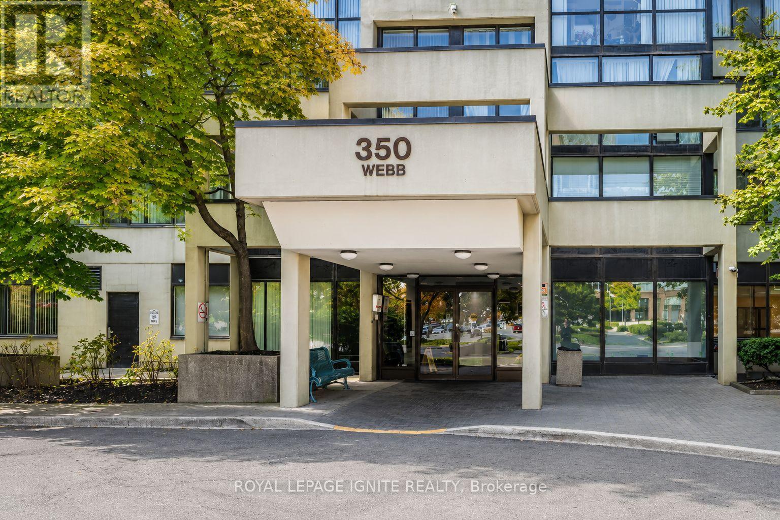 1708 - 350 Webb Drive, Mississauga, Ontario  L5B 3W4 - Photo 2 - W13474006