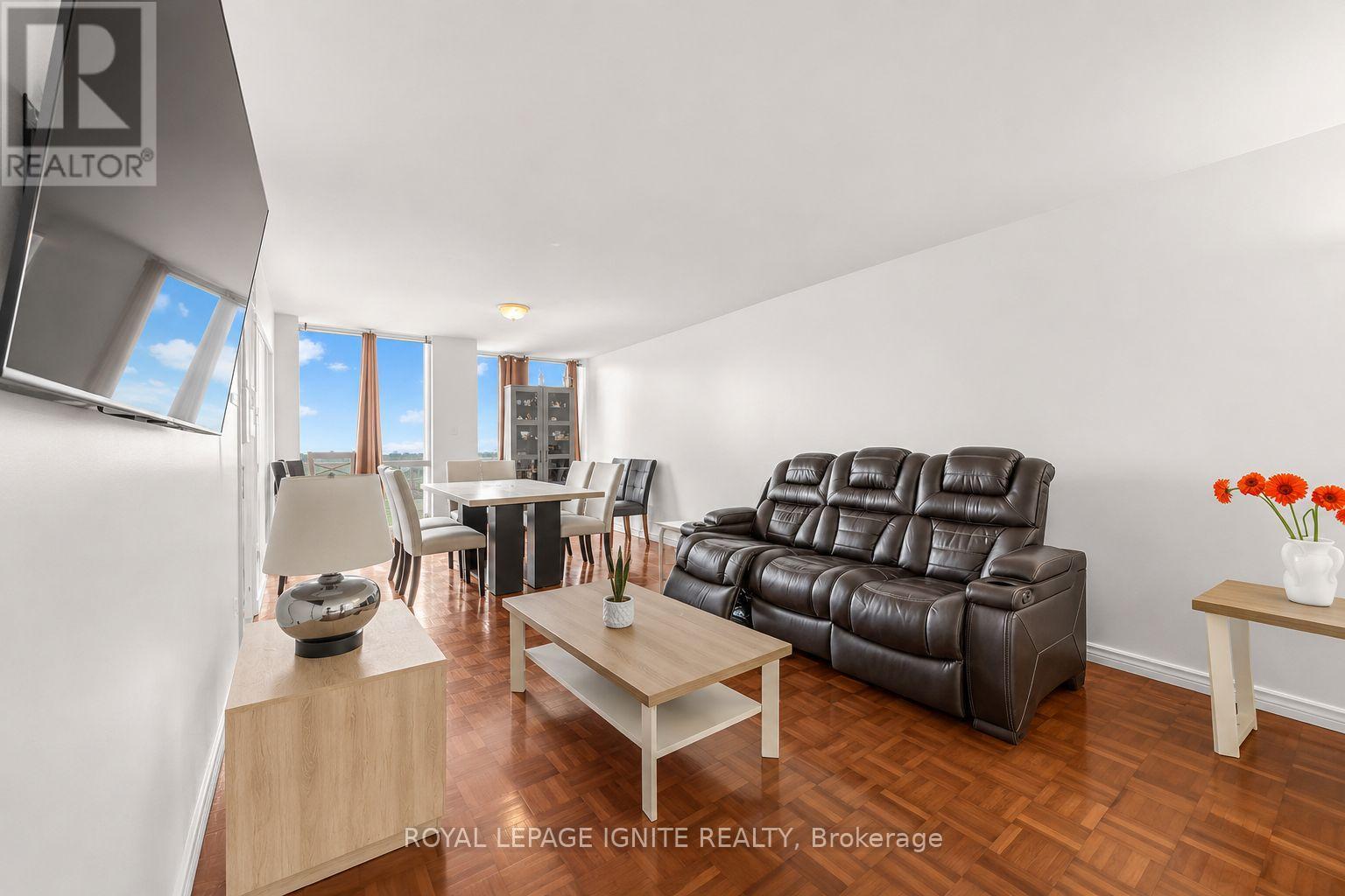 1708 - 350 Webb Drive, Mississauga, Ontario  L5B 3W4 - Photo 7 - W13474006