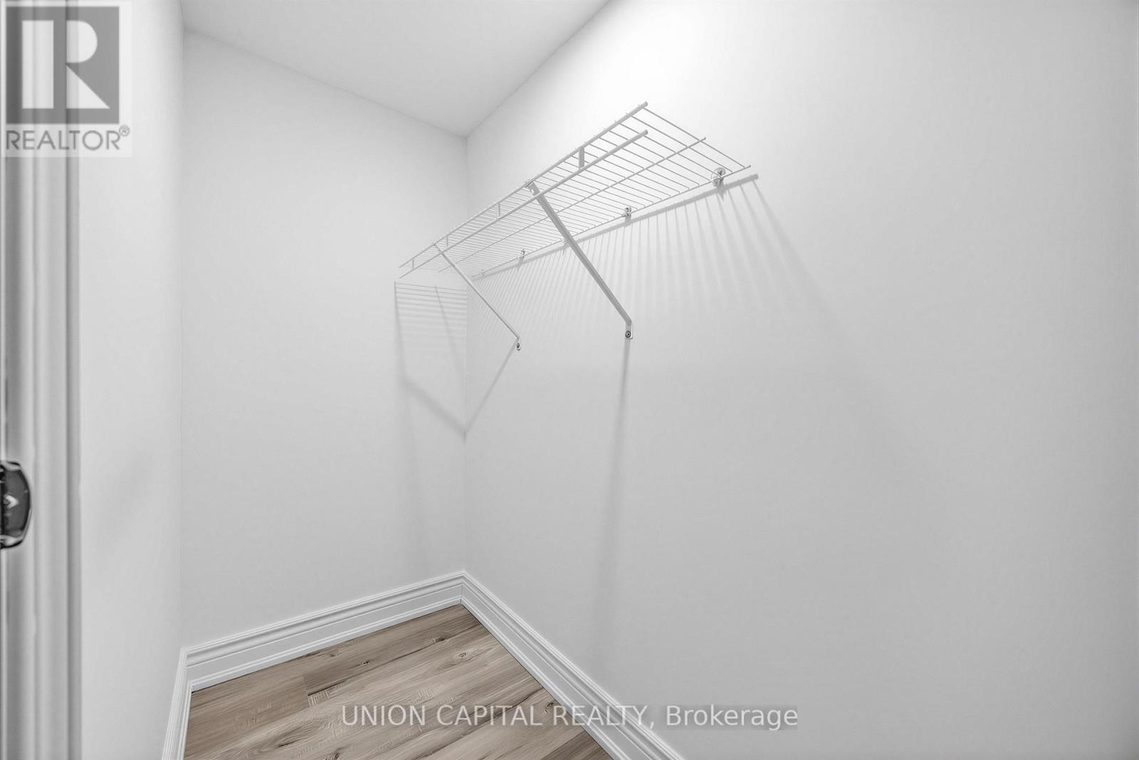 Bsmt - 274 Harrowsmith Drive, Mississauga, Ontario  L5R 1R1 - Photo 11 - W13474048