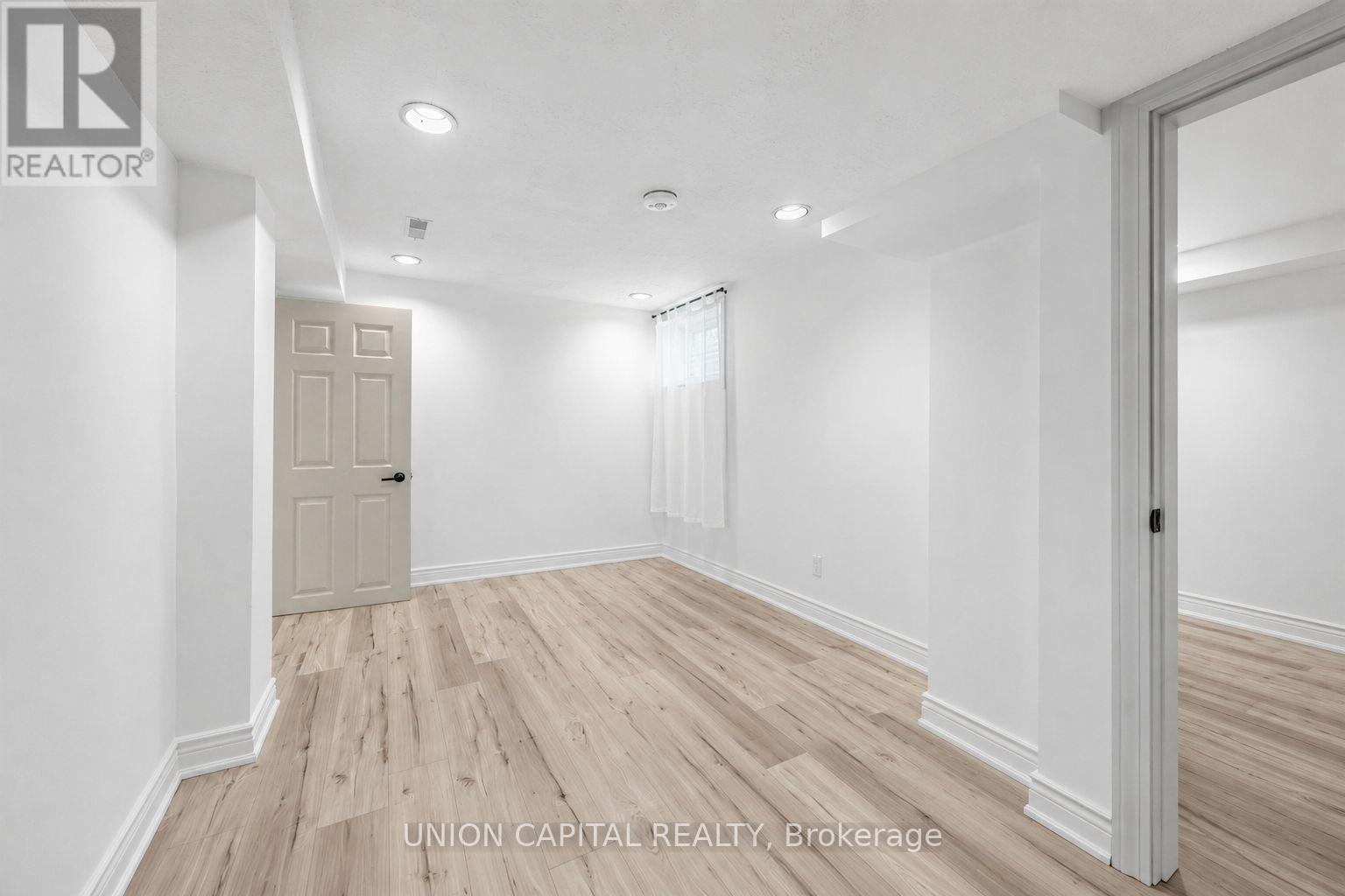 Bsmt - 274 Harrowsmith Drive, Mississauga, Ontario  L5R 1R1 - Photo 14 - W13474048