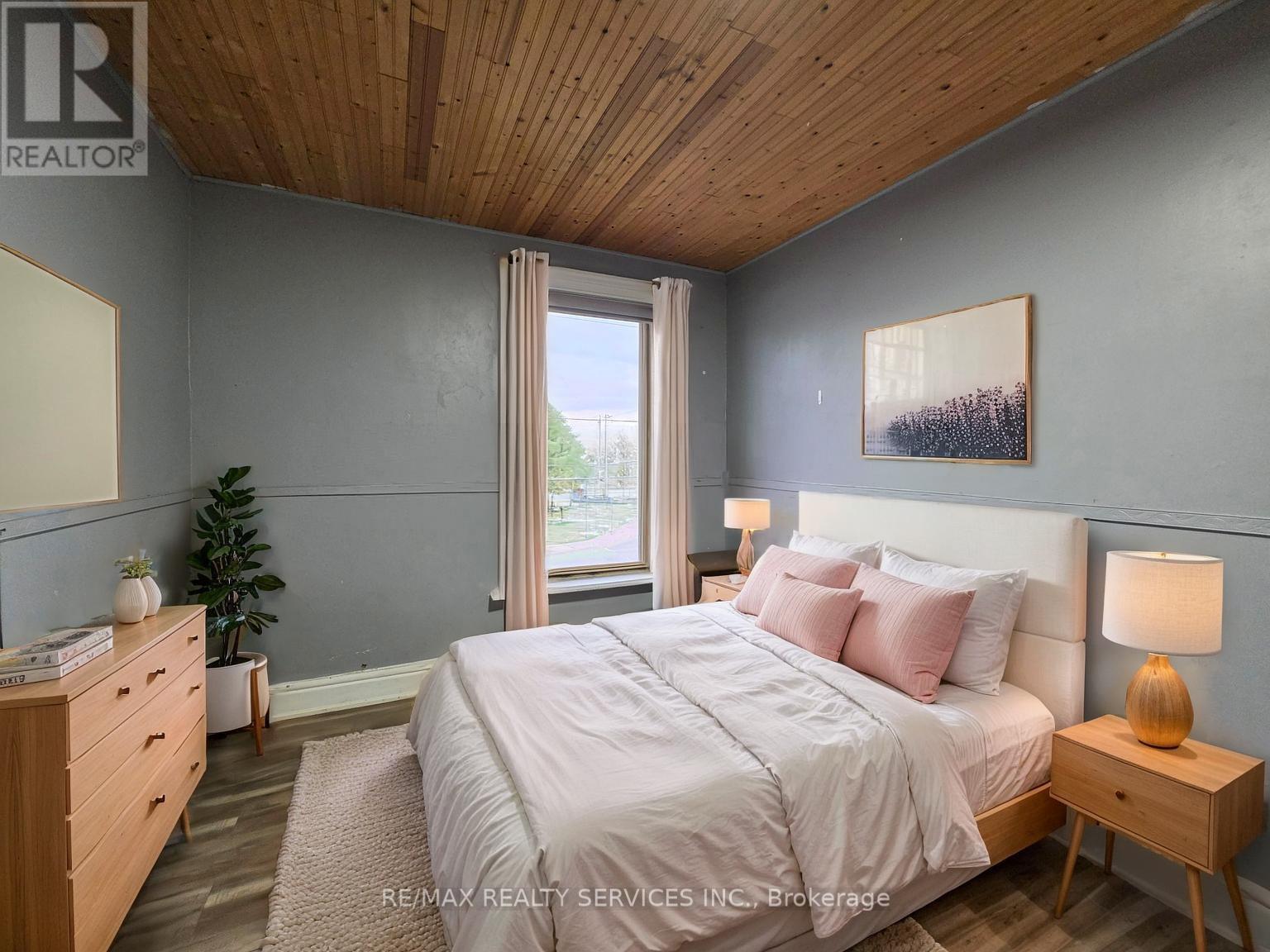 93 Church Street E, Brampton, Ontario  L6V 1G5 - Photo 8 - W13474116