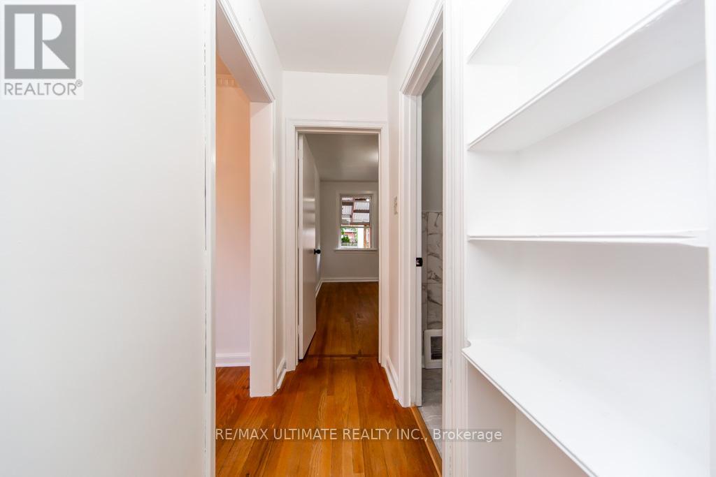 61 Yorkview Drive, Toronto, Ontario  M2R 1J7 - Photo 26 - W13474152