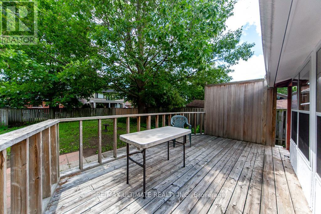 61 Yorkview Drive, Toronto, Ontario  M2R 1J7 - Photo 49 - W13474152