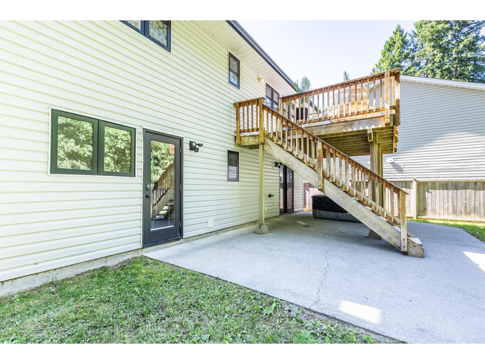 21489 90 Avenue, Langley, British Columbia  V1M 1Z2 - Photo 38 - R3137090