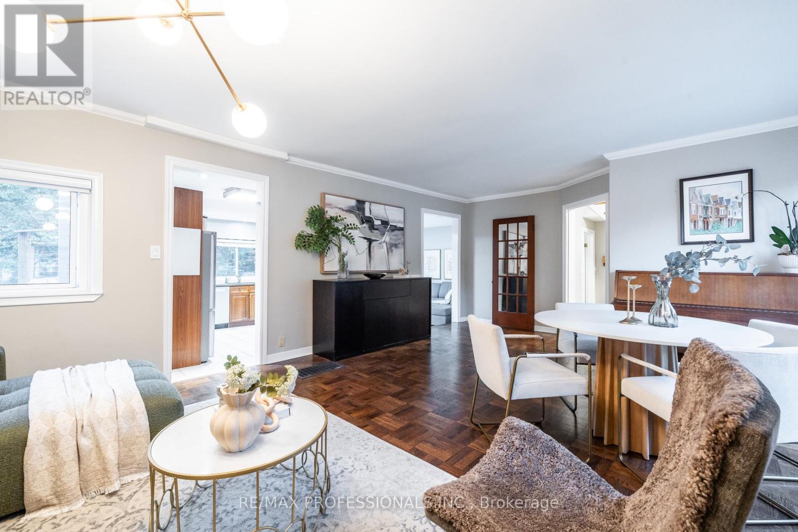 4625 Dundas Street W, Toronto, Ontario  M9A 1A4 - Photo 10 - W13468562