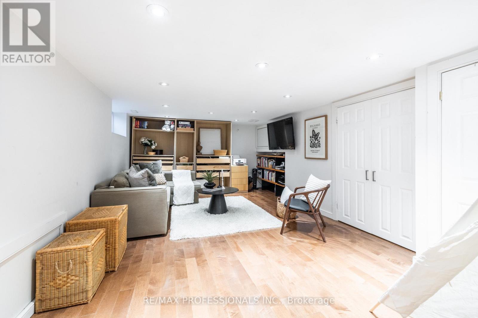 4625 Dundas Street W, Toronto, Ontario  M9A 1A4 - Photo 28 - W13468562