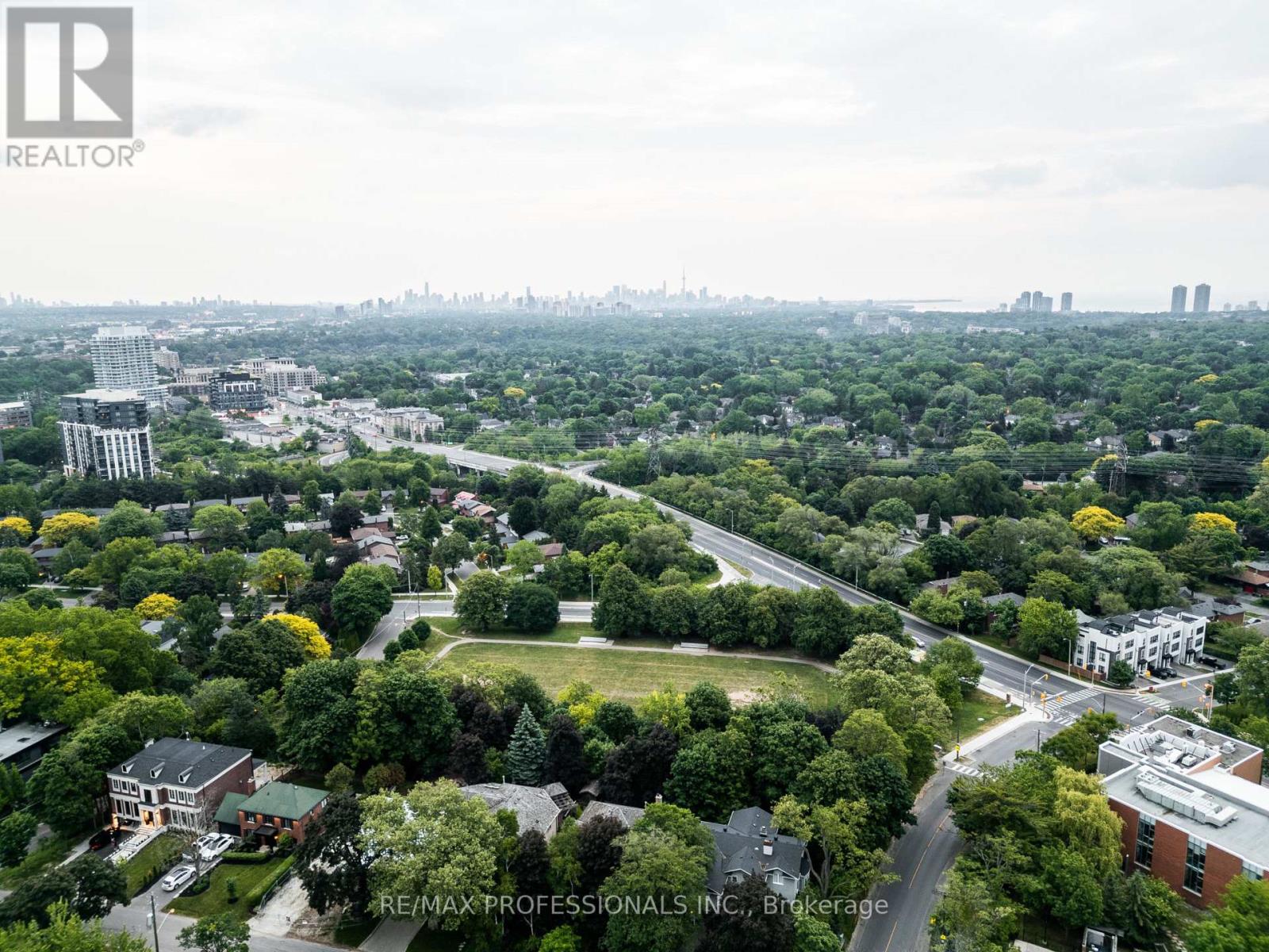 4625 Dundas Street W, Toronto, Ontario  M9A 1A4 - Photo 47 - W13468562