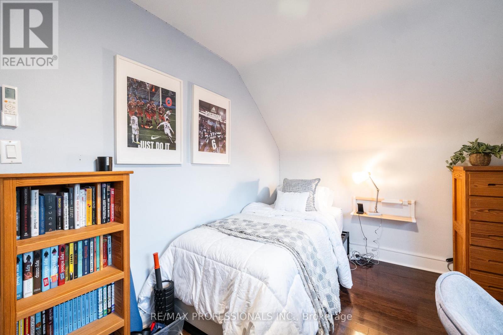 4625 Dundas Street W, Toronto, Ontario  M9A 1A4 - Photo 21 - W13468562