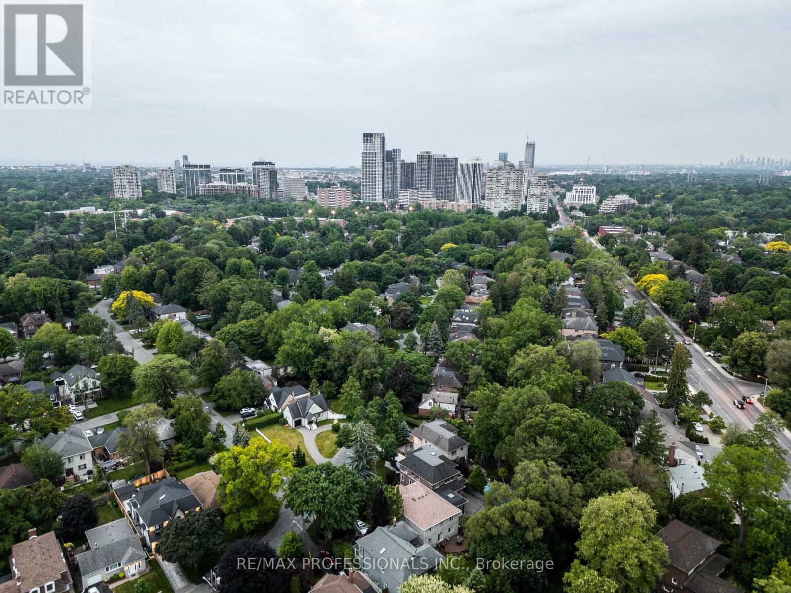 4625 Dundas Street W, Toronto, Ontario  M9A 1A4 - Photo 48 - W13468562