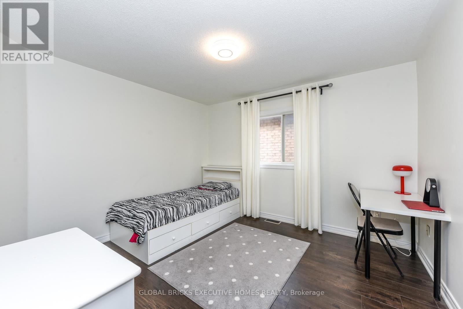 3435 Artesina Drive, Mississauga, Ontario  L5M 7K3 - Photo 28 - W13472364