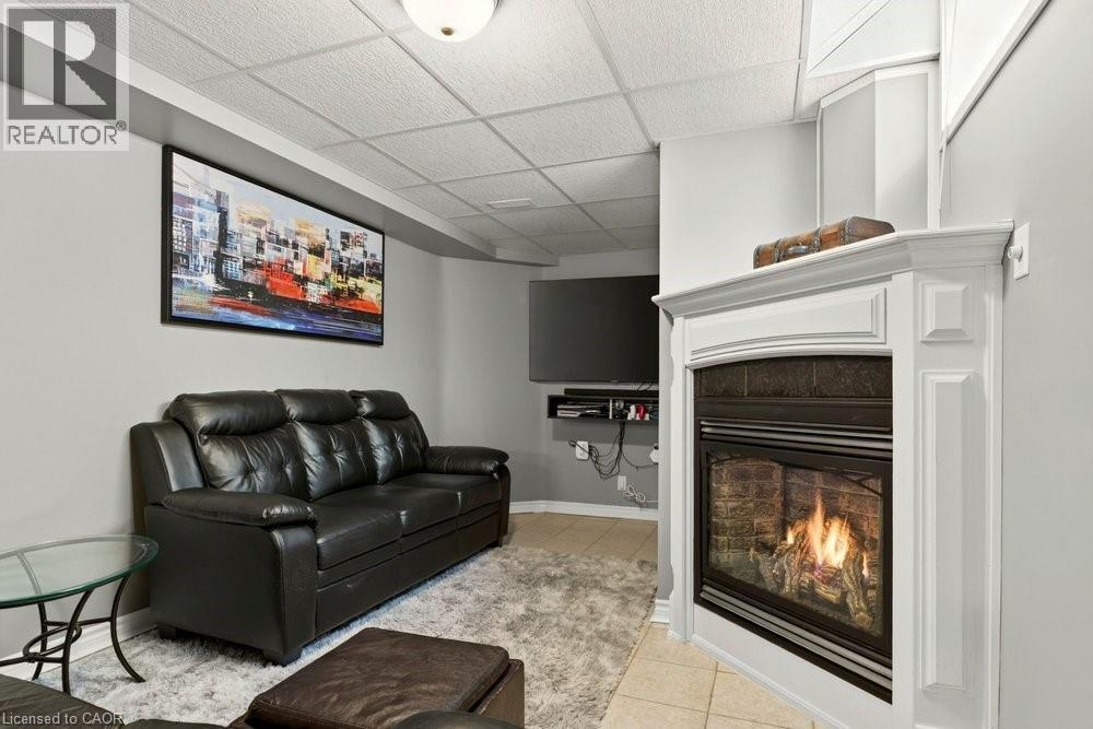 37 Walker Court, Grimsby, Ontario  L3M 5J5 - Photo 20 - 40841824