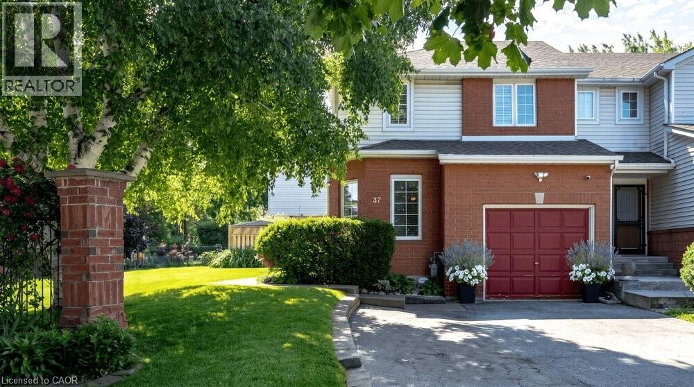 37 Walker Court, Grimsby, Ontario  L3M 5J5 - Photo 5 - 40841824