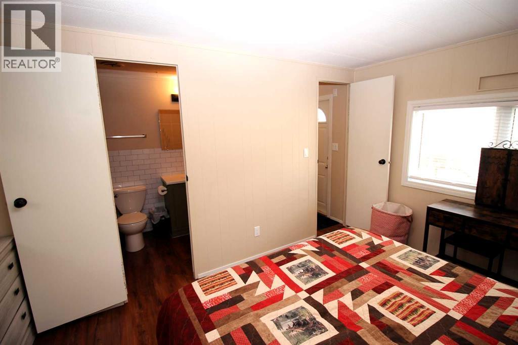 840 Spring Haven Court SE, Airdrie, Alberta  T4A 1B7 - Photo 11 - A2323158