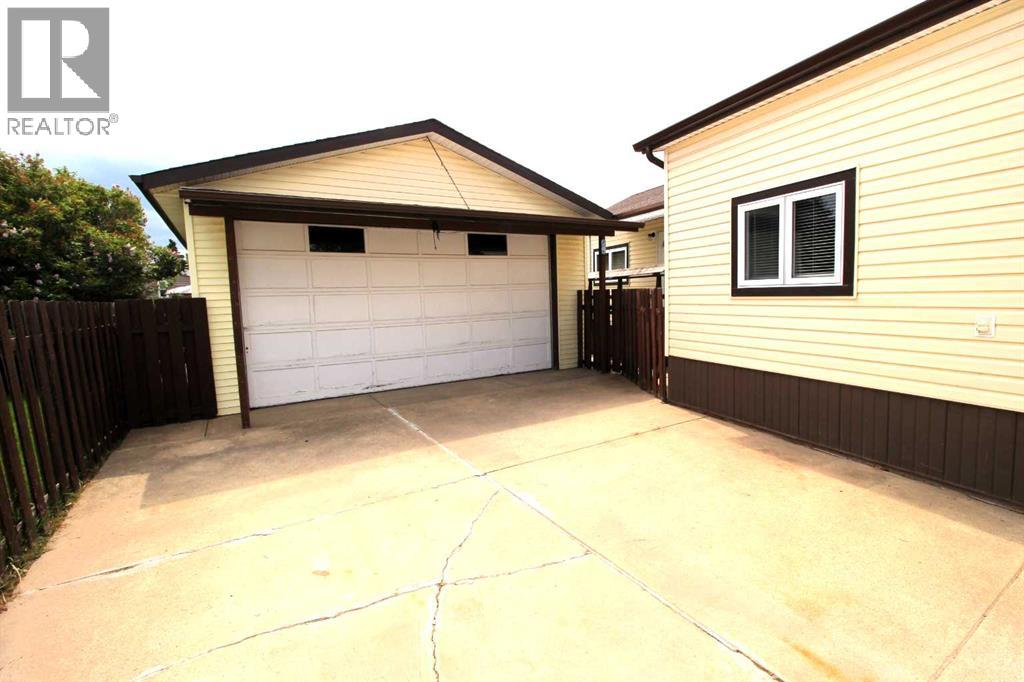 840 Spring Haven Court SE, Airdrie, Alberta  T4A 1B7 - Photo 23 - A2323158