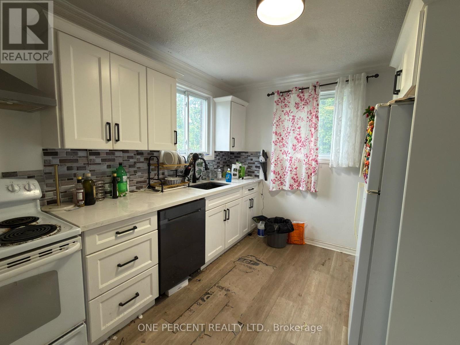 5977 Saint Marys Avenue, Niagara Falls, Ontario  L2J 1B8 - Photo 12 - X13134612