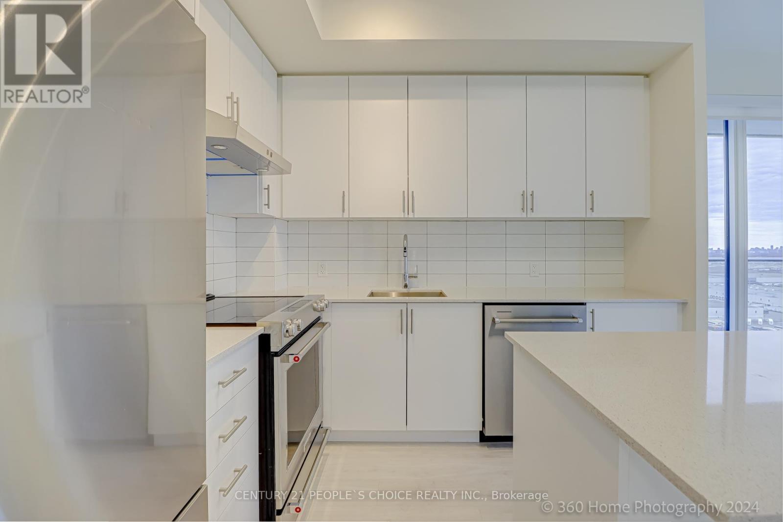 2102 - 9000 Jane Street, Vaughan (Concord), Ontario  L4K 0M6 - Photo 9 - N13473866