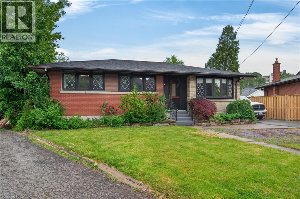 33 Kenwood Crescent, Hamilton, Ontario  L8T 1W3 - Photo 2 - 40838555
