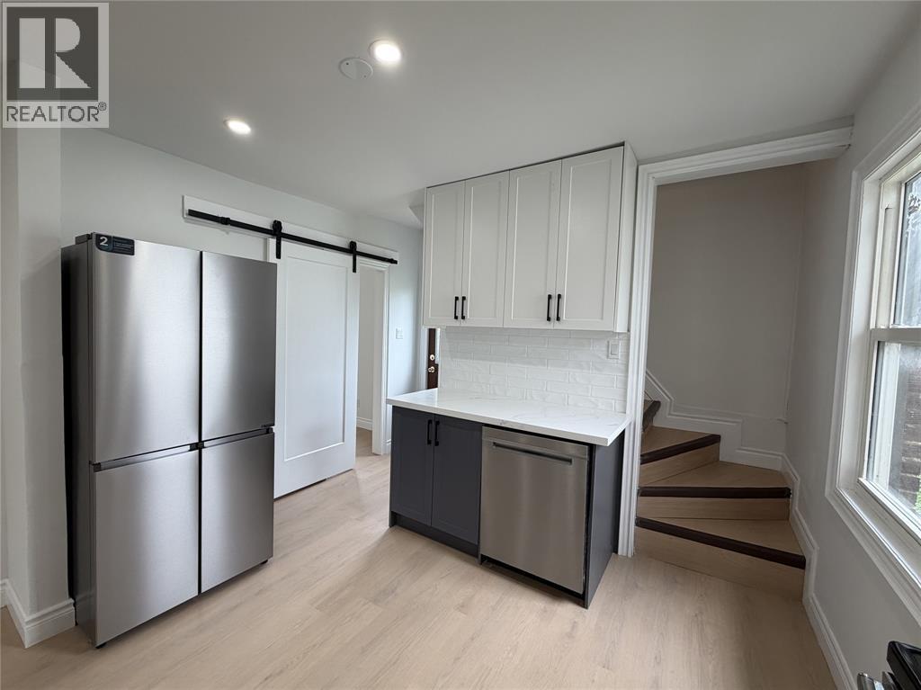 1030 Oak Street, Windsor, Ontario  N9A 5G4 - Photo 7 - 26014802