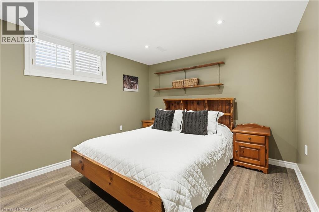 5399 Sheldon Park Drive, Burlington, Ontario  L7L 5W9 - Photo 38 - 40841581