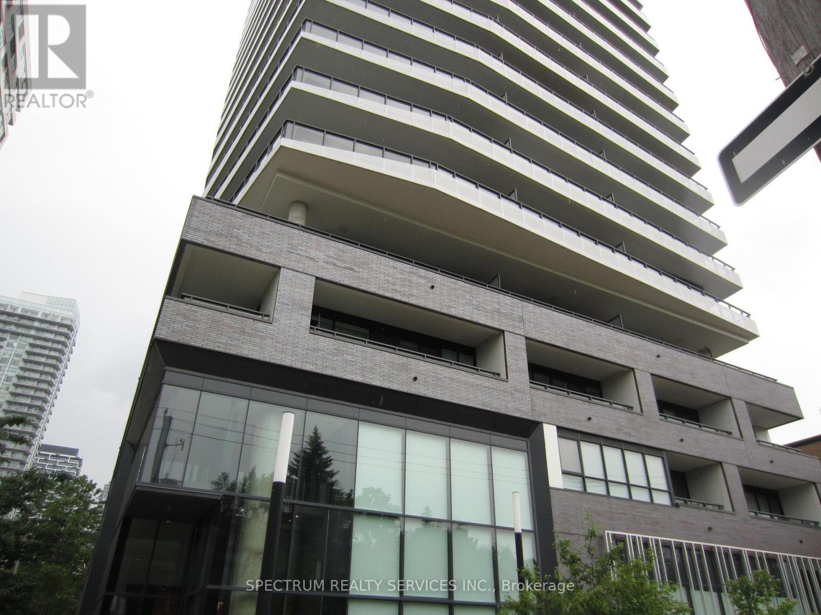 1202 - 11 LILLIAN STREET, Toronto, Ontario