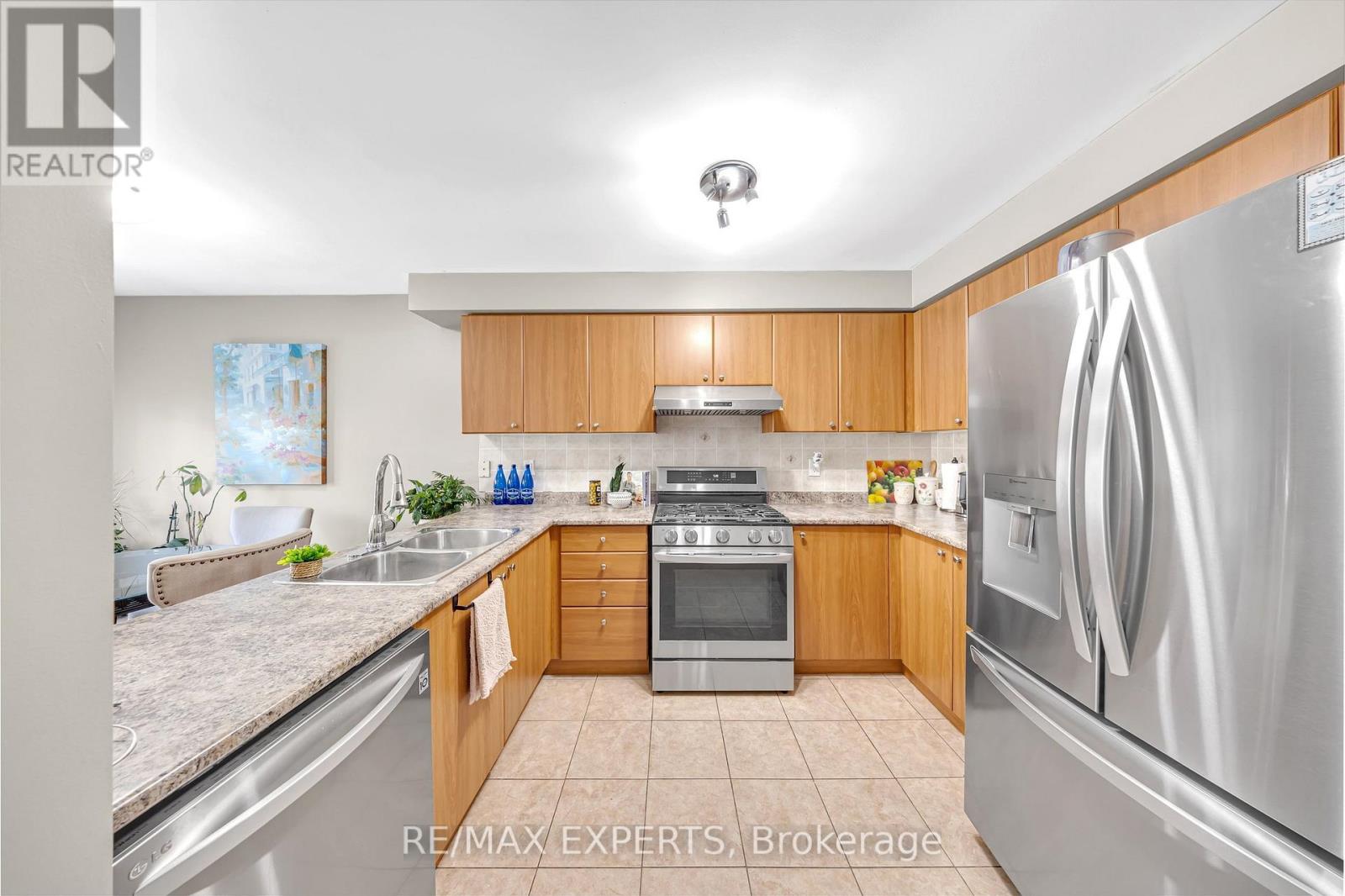 5231 Tresca Trail, Mississauga, Ontario  L5M 0C9 - Photo 10 - W13474090