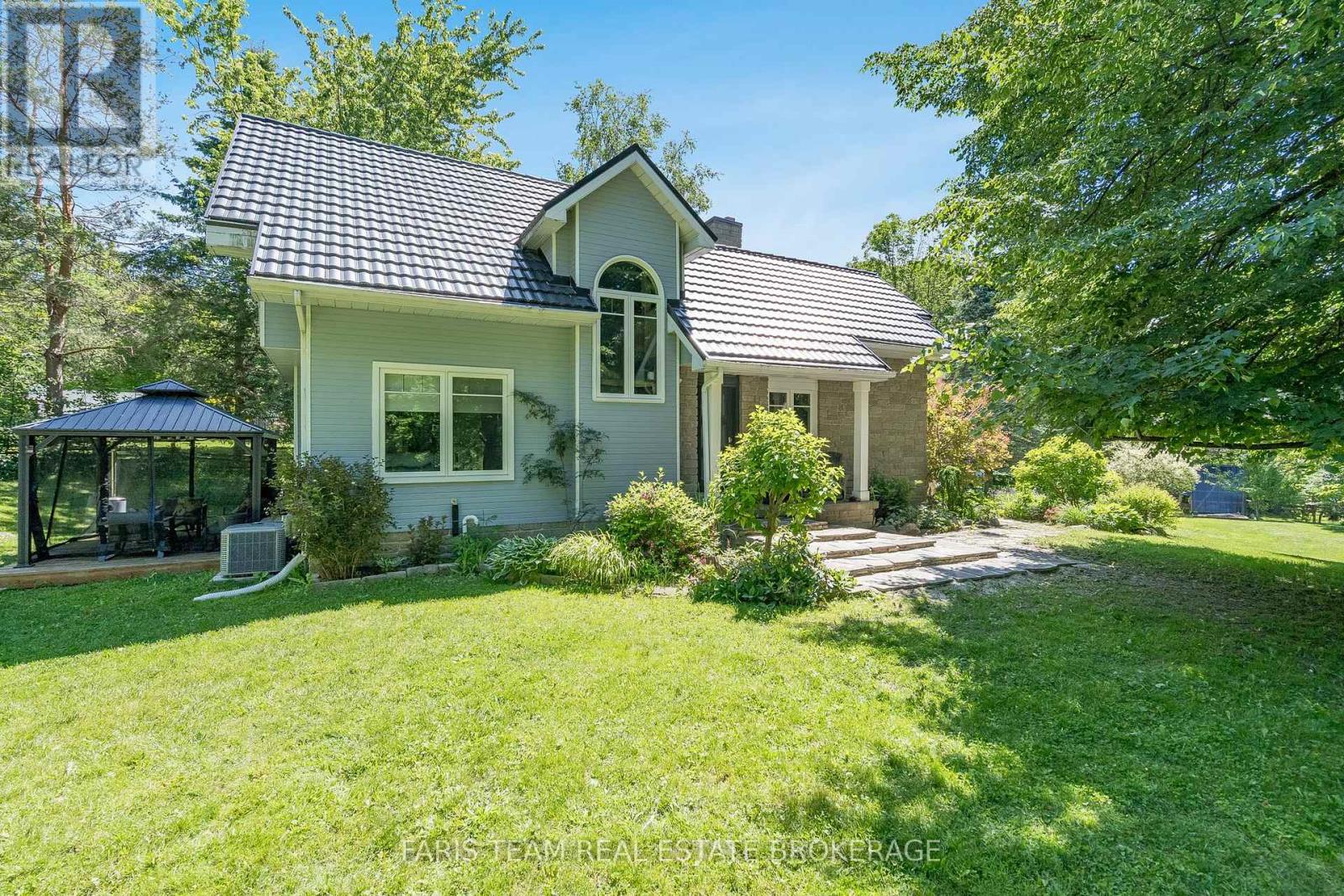 2268 Flos Road 10 E, Springwater, Ontario  L0L 1P0 - Photo 5 - S13474194