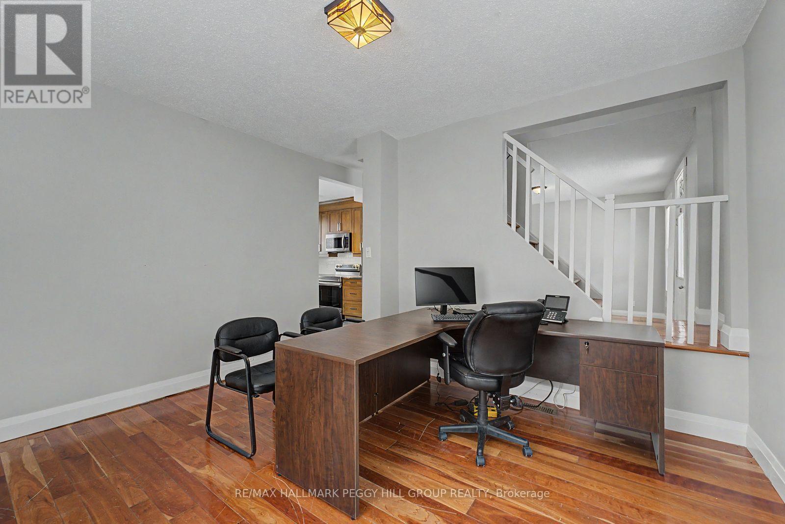 173 Dunlop Street W, Barrie (Queen's Park), Ontario  L4N 1B4 - Photo 18 - S13474354