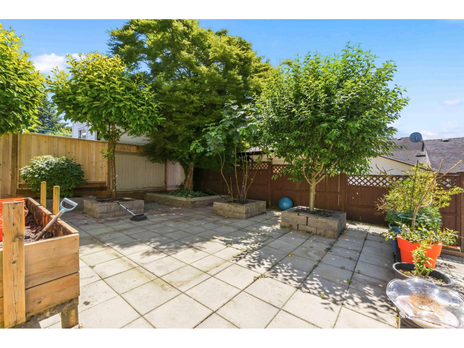 Listing image 37