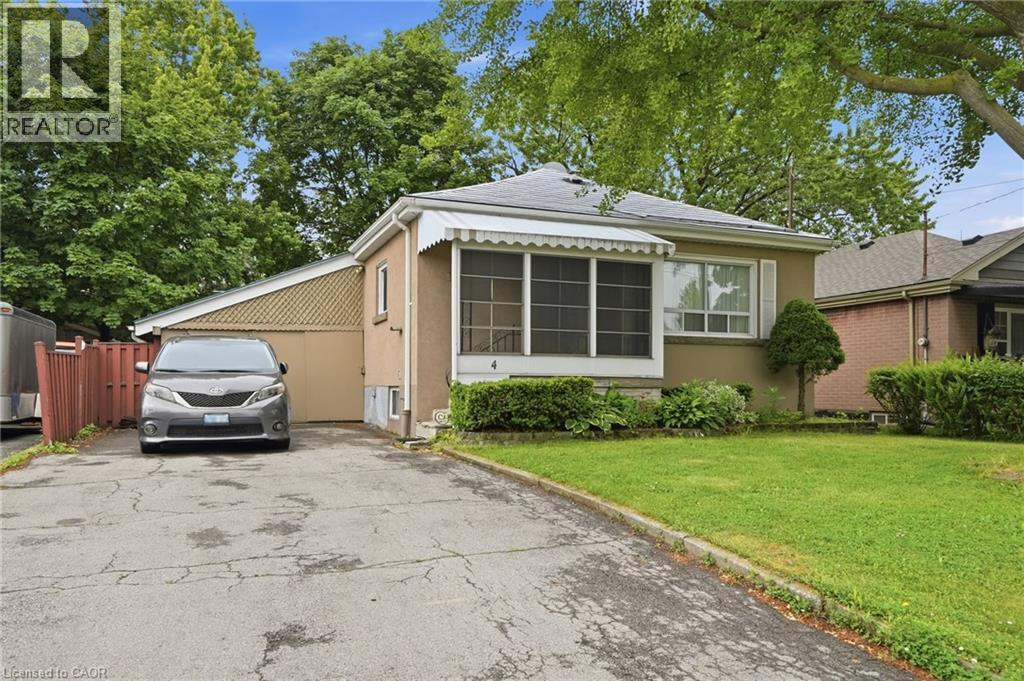 4 Duncombe Drive, Hamilton, Ontario  L9A 2E8 - Photo 3 - 40835484