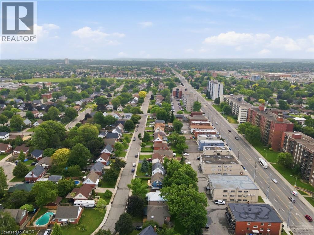 4 Duncombe Drive, Hamilton, Ontario  L9A 2E8 - Photo 43 - 40835484