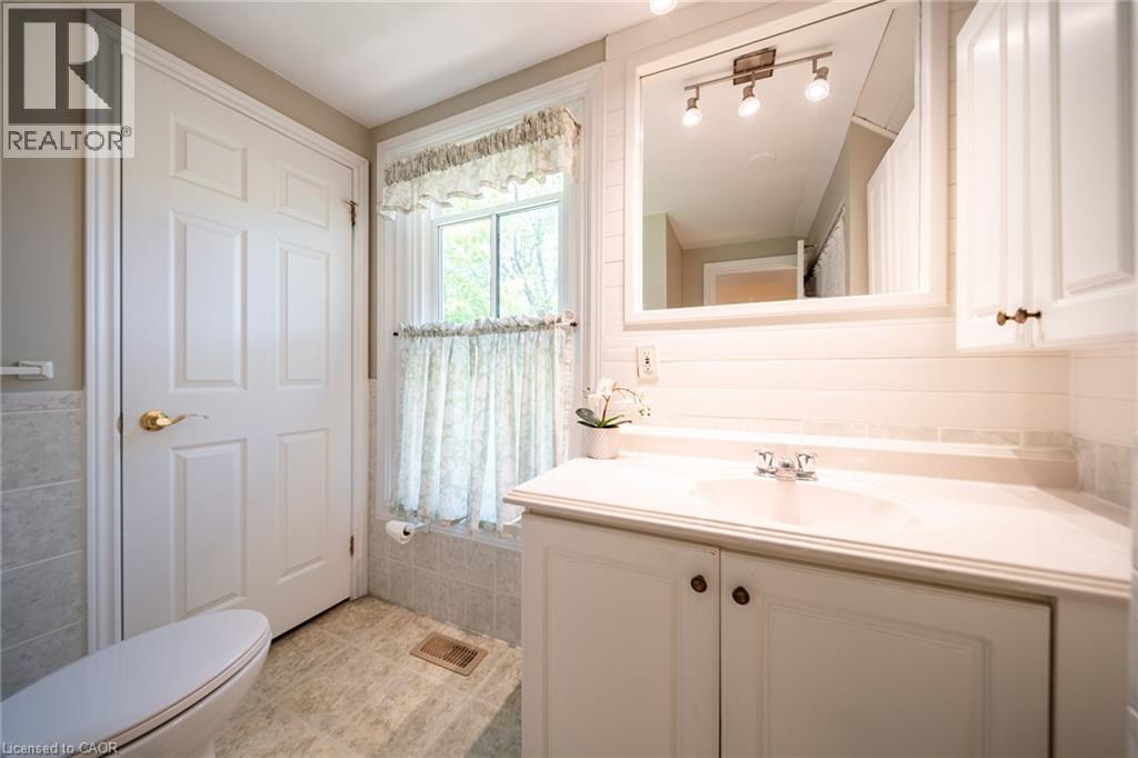 473 Nelson Avenue, Burlington, Ontario  L7S 1N4 - Photo 24 - 40835836