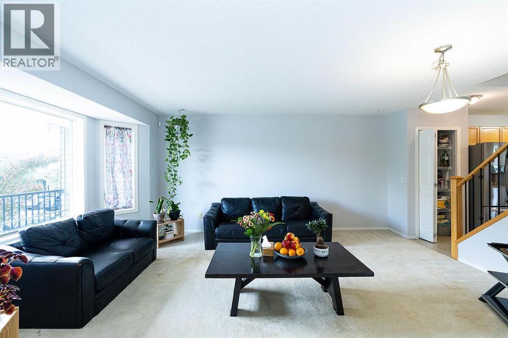 102, 950 Arbour Lake Road Nw, Calgary, Alberta  T3G 5B3 - Photo 3 - A2318631