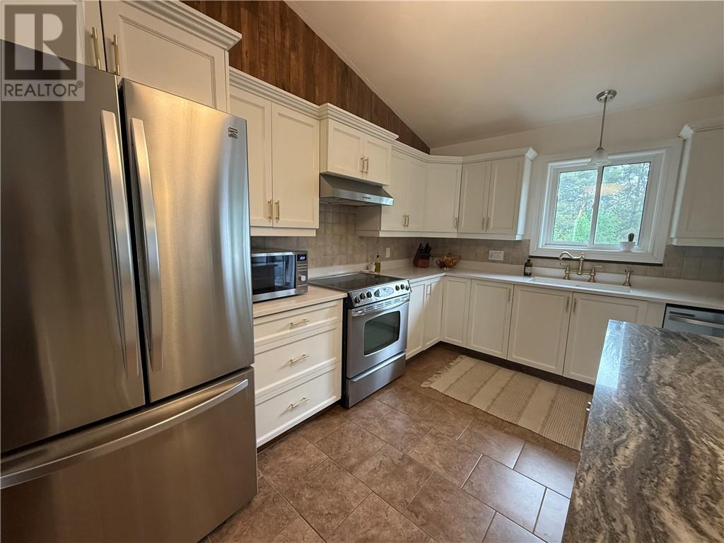 49 Equinox, Sudbury, Ontario  P3B 0B6 - Photo 10 - 2128716